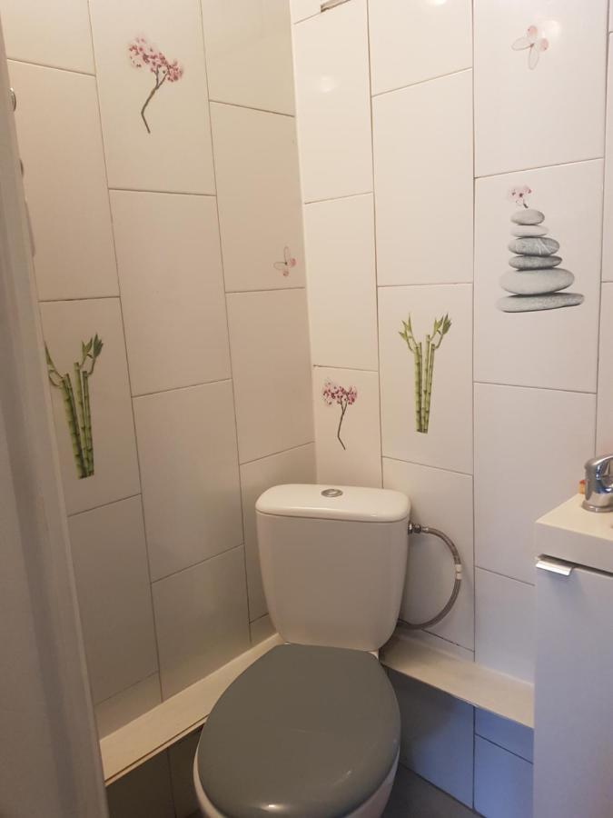 Studio Entre Paris Et Disney 1 Apartman Torcy  Kültér fotó