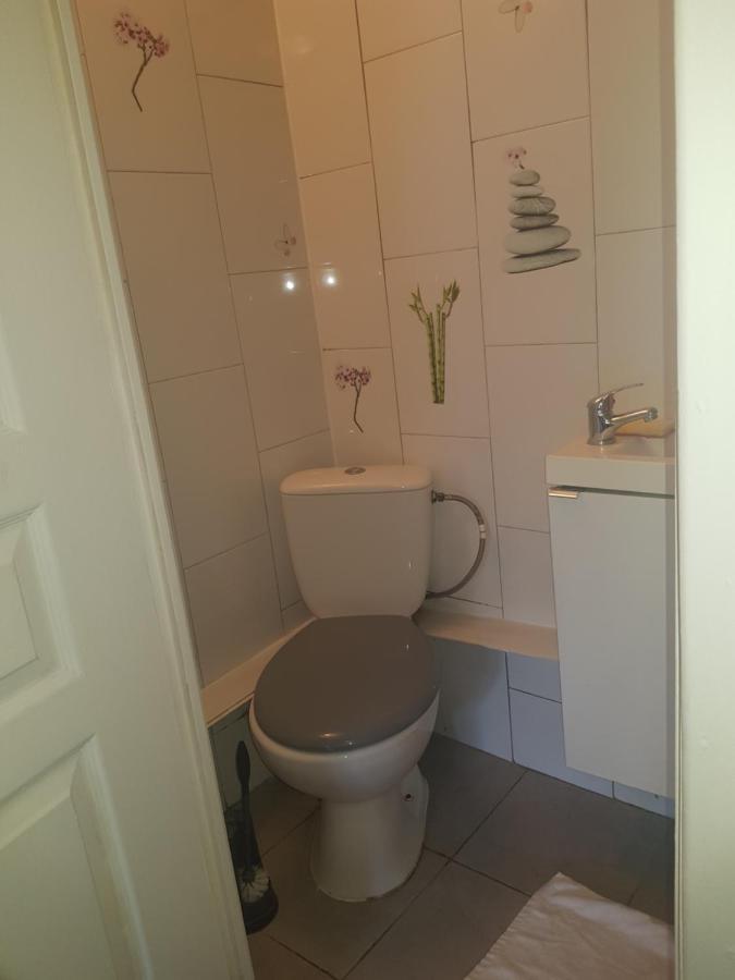 Studio Entre Paris Et Disney 1 Apartman Torcy  Kültér fotó